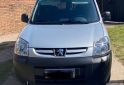 Utilitarios - Peugeot Parnet 2022 Diesel 14727Km - En Venta