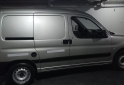 Utilitarios - Peugeot partner 2014 GNC 135000Km - En Venta