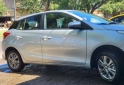 Autos - Toyota XLS 2021 Nafta 7400Km - En Venta