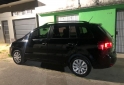 Autos - Volkswagen Suran confortline 2011 Nafta 200000Km - En Venta