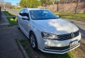 Autos - Volkswagen Vento highline 2017 Nafta 125000Km - En Venta