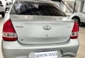 Autos - Nissan Etios 2022 GNC 71500Km - En Venta