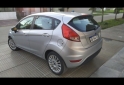 Autos - Ford Fiesta kinetic Powershift 2017 Nafta 72800Km - En Venta