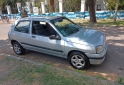 Autos - Renault Clio 1999 Nafta 160000Km - En Venta