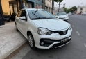 Autos - Toyota Etios XLS 2018 Nafta 38000Km - En Venta