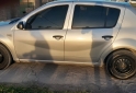 Autos - Renault Sandero 2011 GNC 185000Km - En Venta