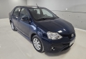 Autos - Toyota Etios Xls 2017 Nafta 105000Km - En Venta