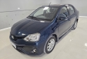 Autos - Toyota Etios Xls 2017 Nafta 105000Km - En Venta