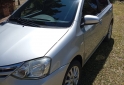 Autos - Toyota Etios 1.5 xls 2014 Nafta 125000Km - En Venta