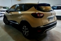 Autos - Renault CAPTUR 2017 Nafta 90000Km - En Venta