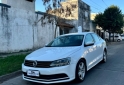 Autos - Volkswagen Vento Advance 2017 Nafta 72000Km - En Venta