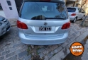 Autos - Volkswagen Suran 2011 Nafta 90000Km - En Venta