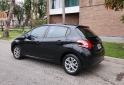 Autos - Peugeot 208 allure touchscr permu 2015 Nafta 96000Km - En Venta