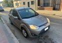 Autos - Ford Fiesta Max 2010 GNC 190000Km - En Venta