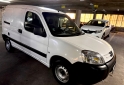 Utilitarios - Peugeot Partner 2018 Diesel 98000Km - En Venta