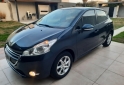 Autos - Peugeot 208 2014 Nafta 100000Km - En Venta