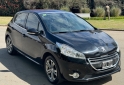 Autos - Peugeot 208 2014 Nafta 92000Km - En Venta