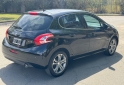 Autos - Peugeot 208 2014 Nafta 92000Km - En Venta