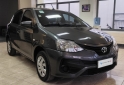 Autos - Toyota ETIOS X 2022 Nafta 73153Km - En Venta