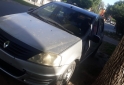 Autos - Renault Logan 2010 GNC 200000Km - En Venta