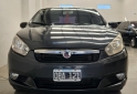 Autos - Fiat Siena classic voyage 2014 GNC 180000Km - En Venta