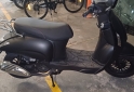 Motos - Otra marca OKINOI ,,Roma 125 2022 Nafta 8250Km - En Venta