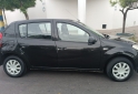 Autos - Renault Sandero 2010 GNC 300000Km - En Venta