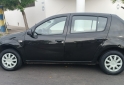 Autos - Renault Sandero 2010 GNC 300000Km - En Venta