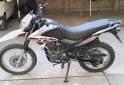 Motos - Zanella ZR 150 2023 Nafta 7000Km - En Venta