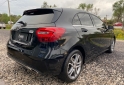 Autos - Mercedes Benz A200 Urban 2017 Nafta 80000Km - En Venta