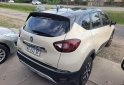 Autos - Renault Captur Intense 2019 Nafta 100000Km - En Venta