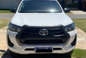 Camionetas - Toyota Hilux 2023 Diesel 50000Km - En Venta