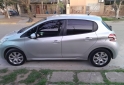 Autos - Peugeot 208 Active 2014 Nafta 130000Km - En Venta