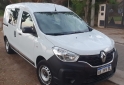 Utilitarios - Renault Kangoo Confort 5As. 114 2020 Nafta 72000Km - En Venta