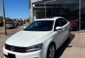 Autos - Volkswagen Vento 2.5 advance tip 2015 Nafta 150000Km - En Venta