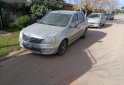 Autos - Renault logan 2013 GNC 220000Km - En Venta