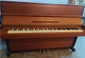 Instrumentos Musicales - SE VENDE PIANO NACIONAL - En Venta