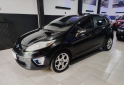 Autos - Ford Fiesta KD Titanium 2011 Nafta 89000Km - En Venta