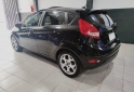 Autos - Ford Fiesta KD Titanium 2011 Nafta 89000Km - En Venta