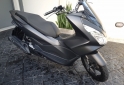 Motos - Honda Pcx 2018 Nafta 1300Km - En Venta