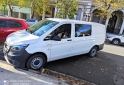 Utilitarios - Mercedes Benz vito 2020 Diesel 49000Km - En Venta