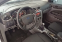 Autos - Ford Focus 2014 GNC 140000Km - En Venta