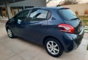 Autos - Peugeot 208 2014 Nafta 100000Km - En Venta