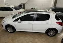 Autos - Peugeot 308 allure nav hdi 2014 Diesel  - En Venta