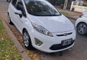 Autos - Ford fiesta kinetic 2011 Nafta 130000Km - En Venta