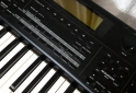 Instrumentos Musicales - TECLADO ROLAND XP 80 IMPECABLE ESTADO - En Venta