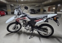 Motos - Honda Tornado 2023 Nafta 5000Km - En Venta