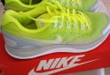 Indumentaria - Excelente Par de Zapas Nike Originales Modelo Lunarglide 4 Nro 43 44 Impecable Estado - En Venta