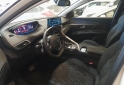 Autos - Peugeot 5008 2022 Diesel 60Km - En Venta