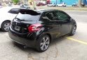 Autos - Peugeot 208 2014 Nafta 70000Km - En Venta